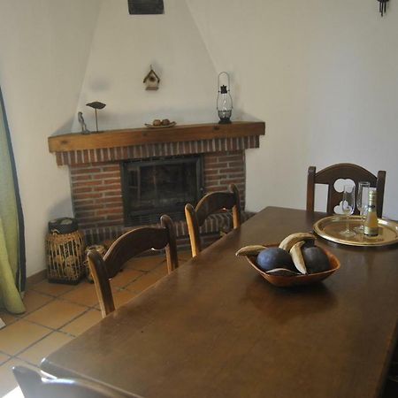 Huertas Apartment La Serna del Monte Bagian luar foto